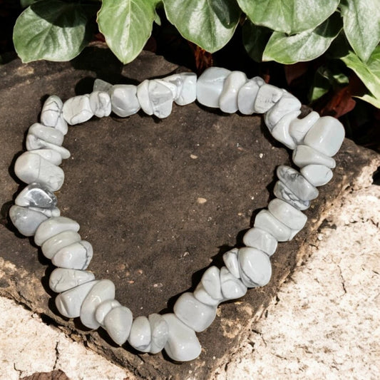 Chip Howlite Bracelet